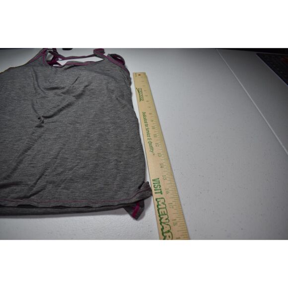 Athleta Drishti Built in Bra Strappy Tank Top Gray Pink Yoga Athleticwear Medium - Picture 5 of 8